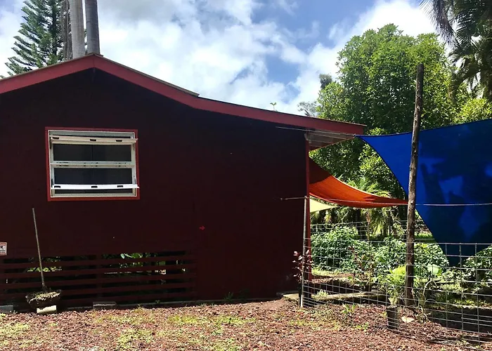 The Red Cottage And Hawaiian Pond Garden Paradise!